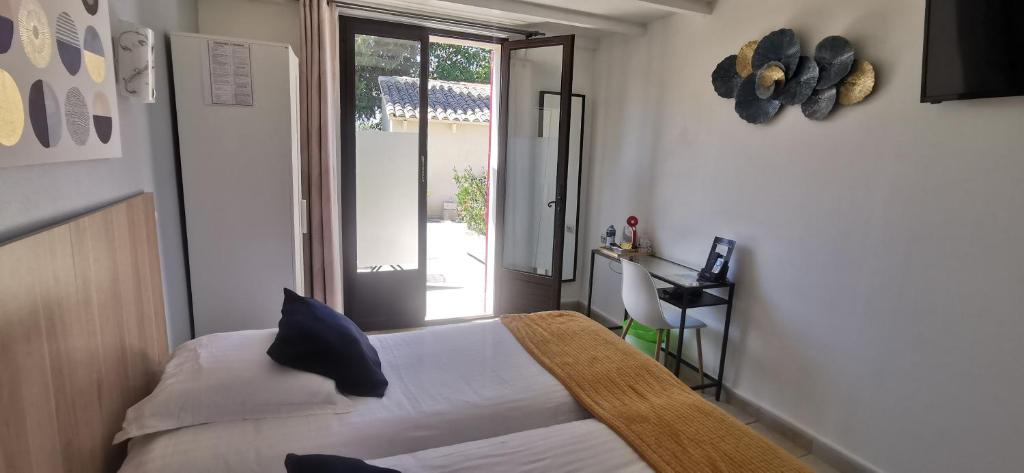 Hôtel Le Mas Des Amandiers - Comfort Twin Room With Terrace