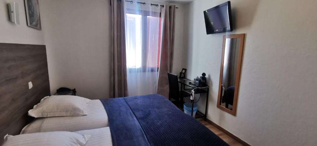 Hôtel Le Mas Des Amandiers - Twin Room - Upper Floor
