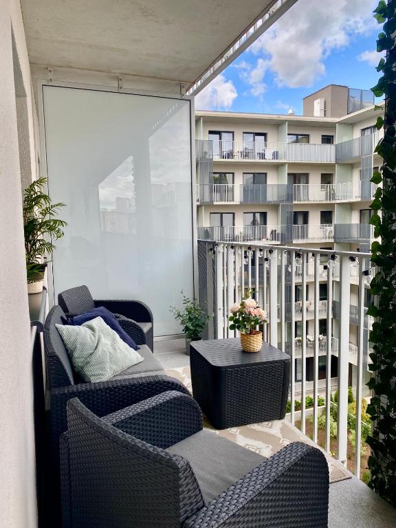 GREY House + free parking - 13