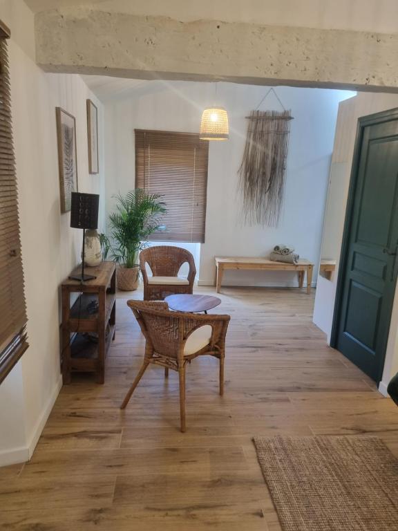ENTRE VENTOUX ET LUBERON Chambre d'hôte - Chambre Double