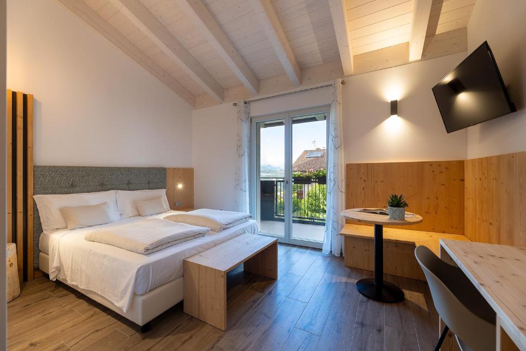 Postel nebo postele na pokoji v ubytování Hotel Alt Spaur