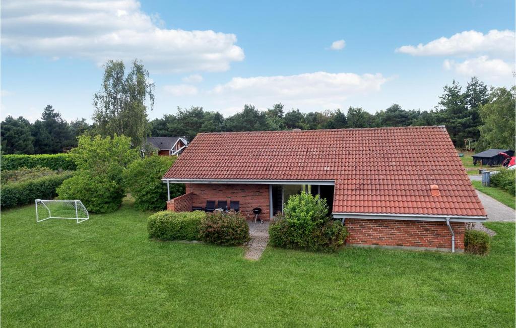 Κήπος έξω από το 3 Bedroom Beautiful Home In Rødby