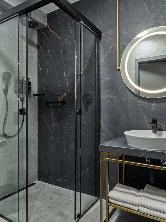 
Standard Double Room with City View
