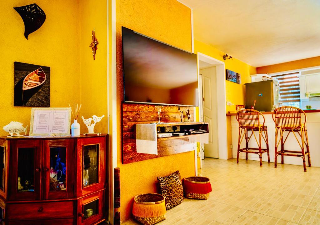 Kuchyň nebo kuchyňský kout v ubytování Cozy Home