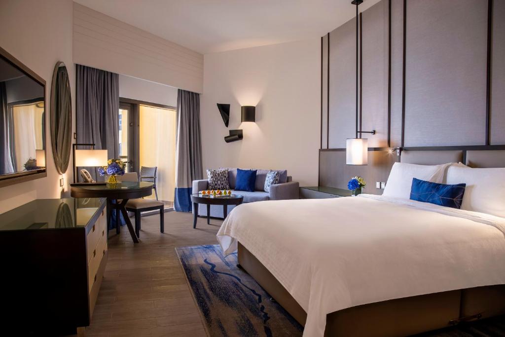 Amwaj Rotana, Jumeirah Beach - Dubai - 