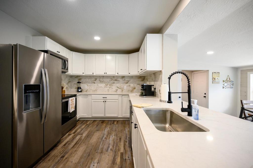 Diamond in the Ruff Cabin in Broken Bow, Broken Bow (updated prices 2024)