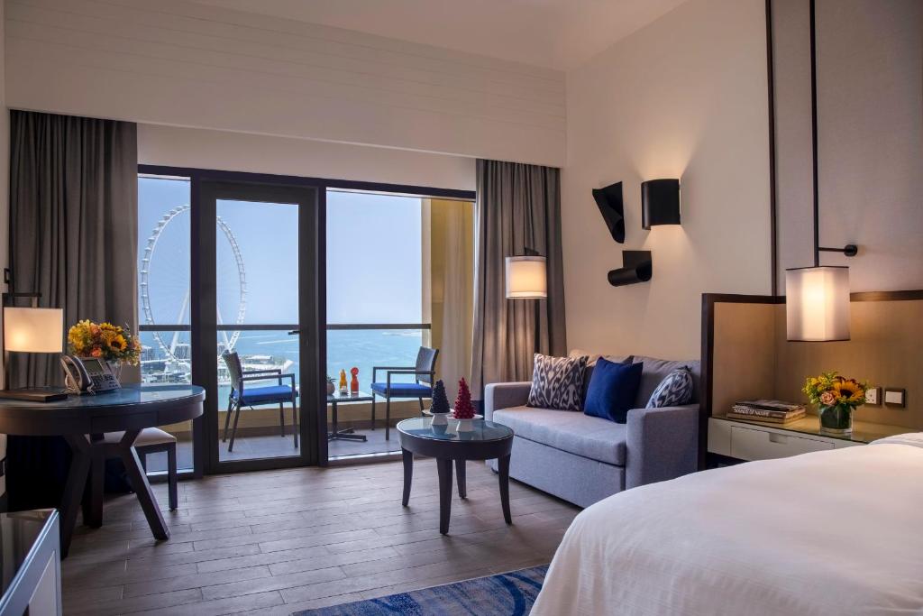 
Ain Dubai Sea View Room with Balcony - King Bed
