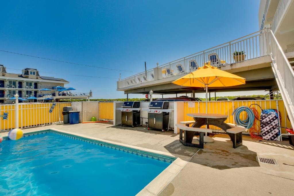 Wildwood Condo Rental with Pool and Beach Access, Wildwood Updated