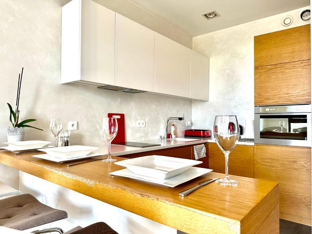 PODWALE 2 Apt 54 - Self Check-In 20h - Parking & Lift - 4