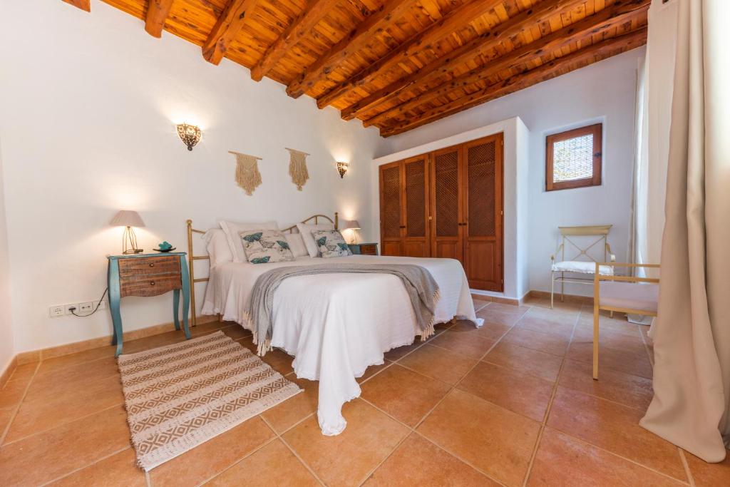 Villa con Piscina-zona muy tranquila - privacidad - sin ...