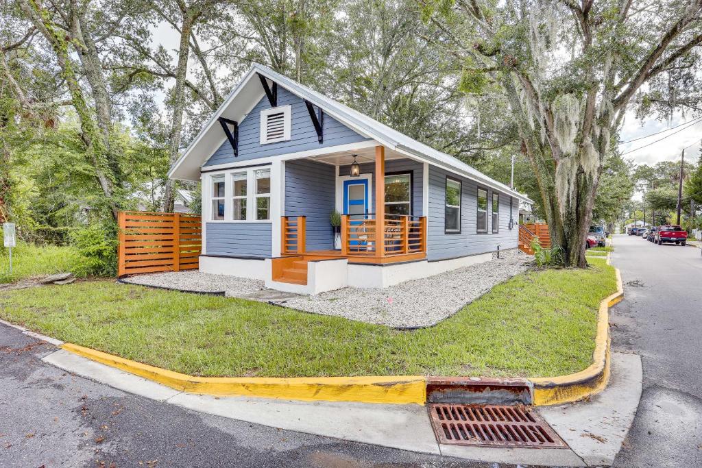 a small house on the side of a street at St Augustine Vacation Rental Close to Downtown! in St. Augustine