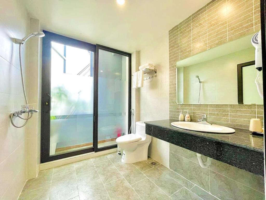 Bai Chay Panda Hotel - 5