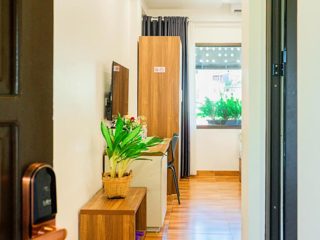 Bai Chay Panda Hotel - 14