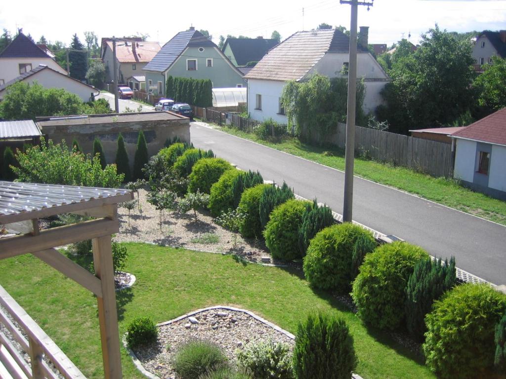 Zahrada ubytování Apartmány Polepy