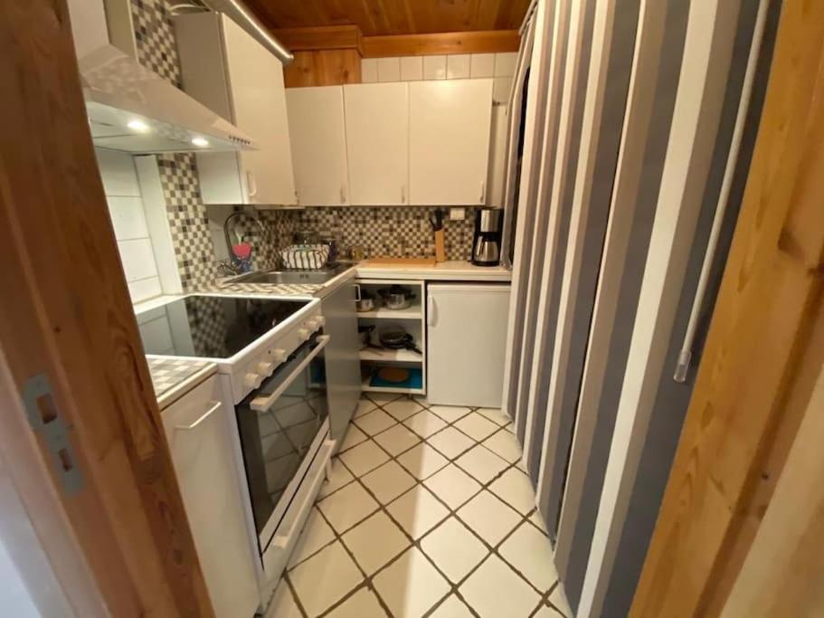 Kuchyň nebo kuchyňský kout v ubytování La Casa Nostra in Asker, only 17 minutes to Oslo