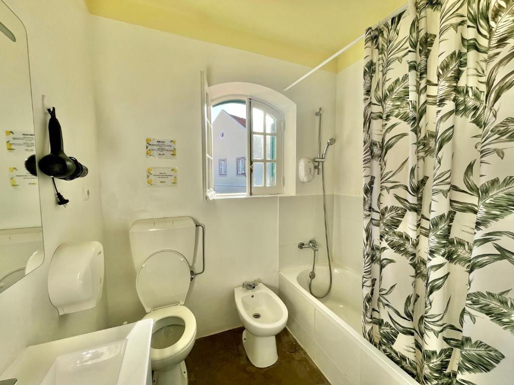 Ljmonade Hostel - 11