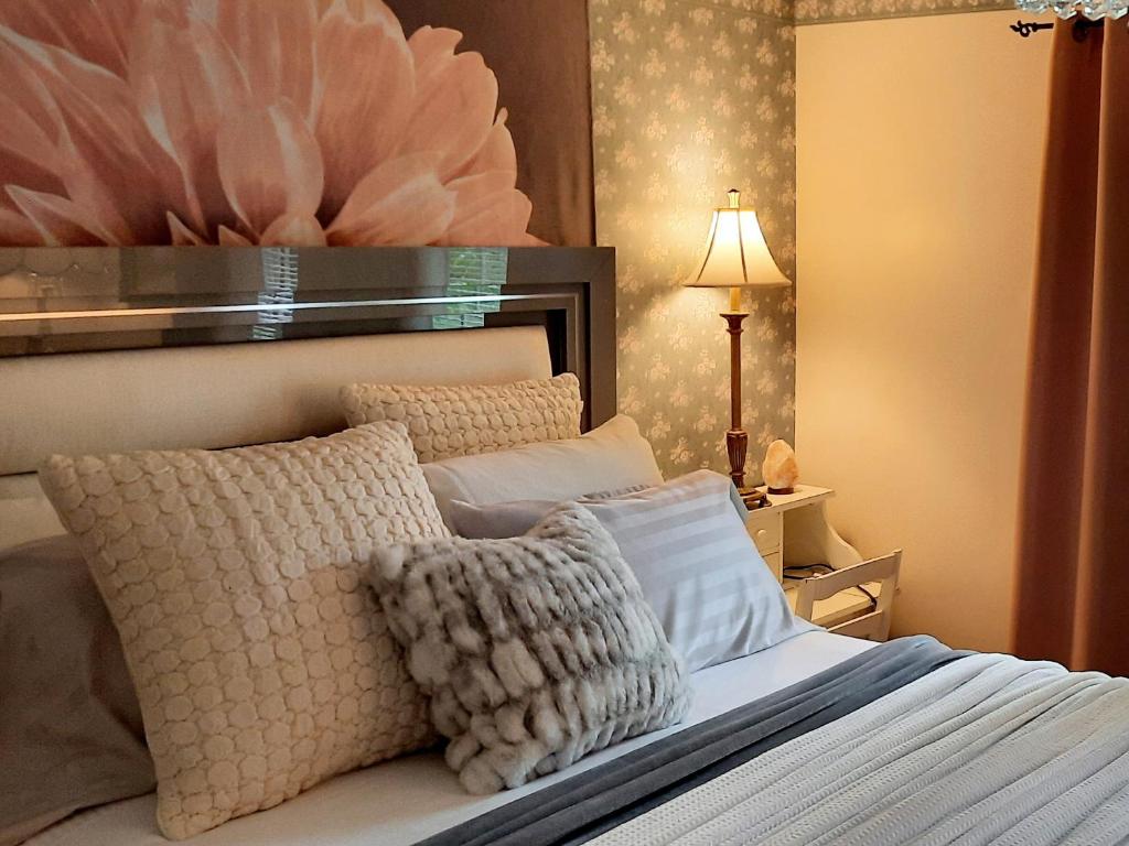 Keeneland Saddle Club - Housity