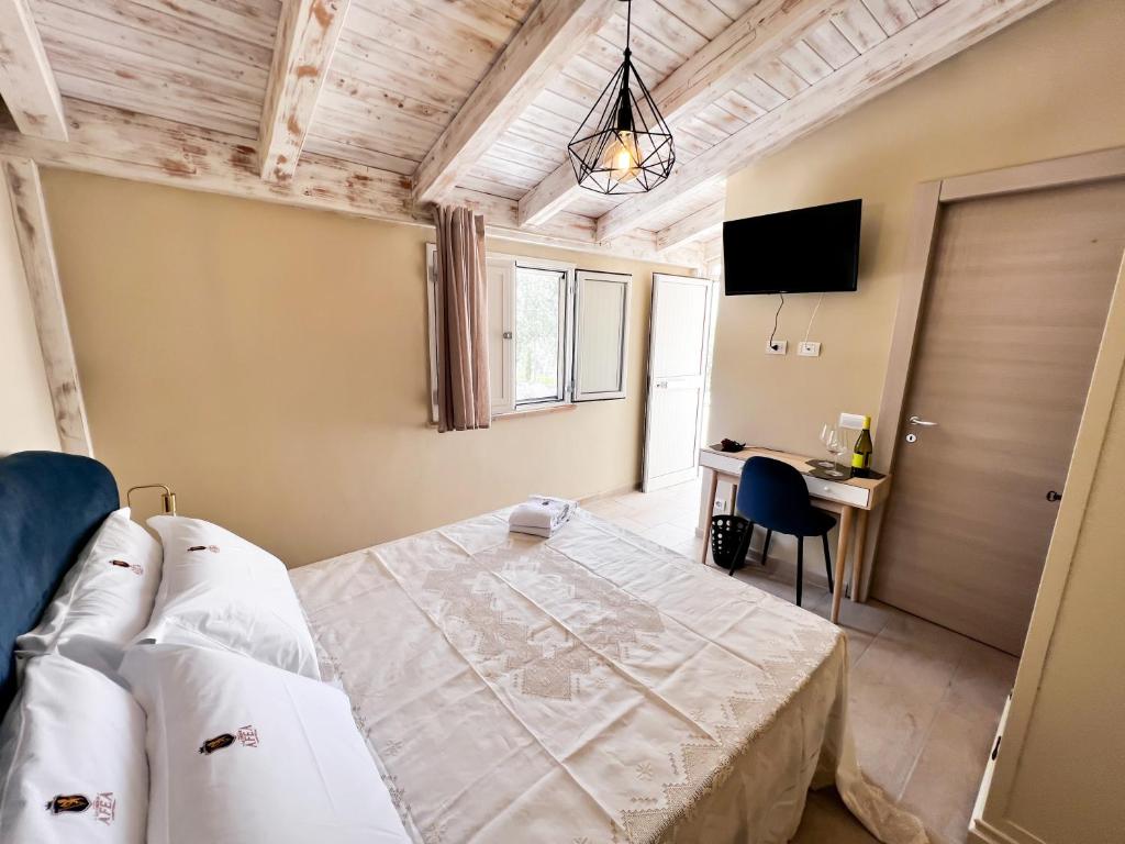 La Corte di Afea - Zimmer Mit Kingsize-Bett Und Gartenblick
