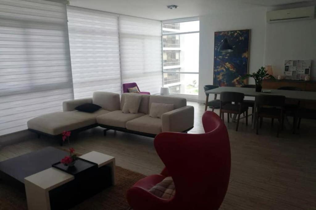 Cozy Apartament City Center - PH Quartier Atlapa