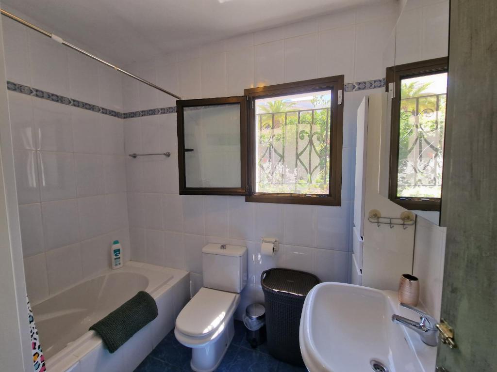 A bathroom at Villa Aurica