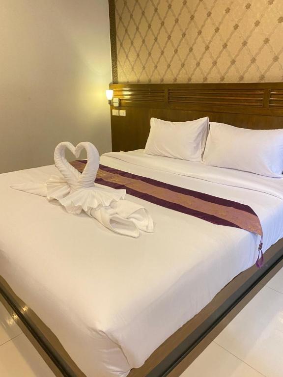 
Grand Deluxe Room with Balcony 
