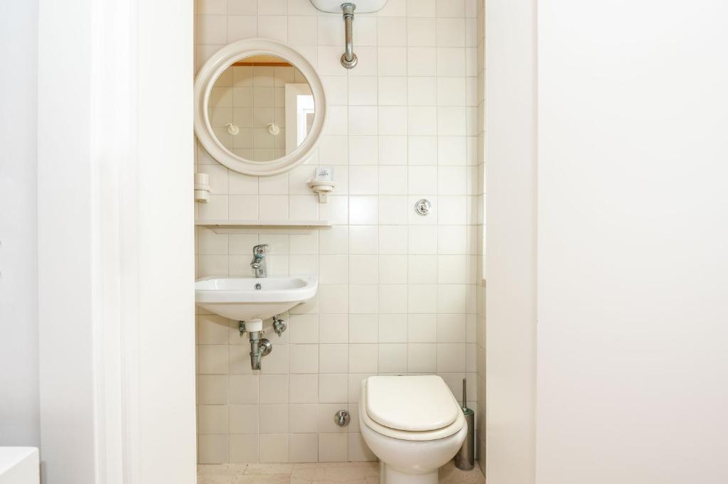 Koupelna v ubytování Sosandra Rooms