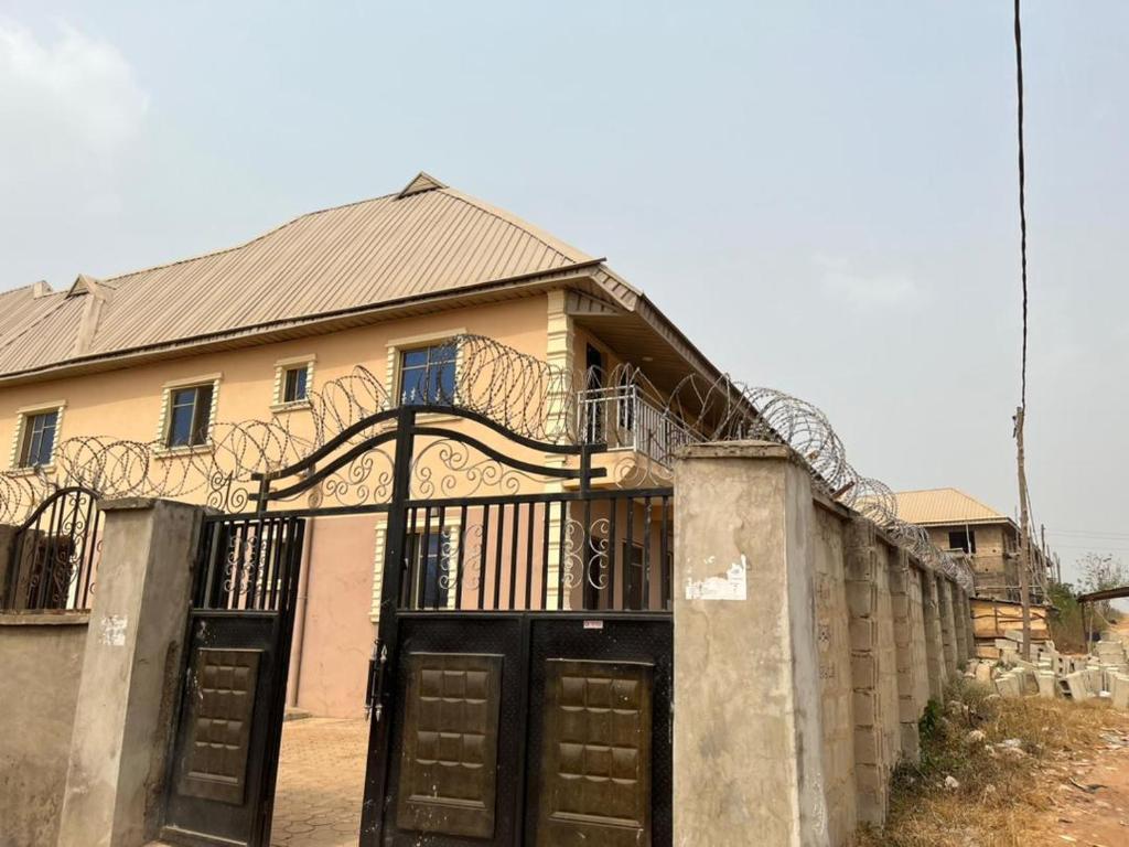 Royal Court Lodge, Akure Updated 2023 Prices