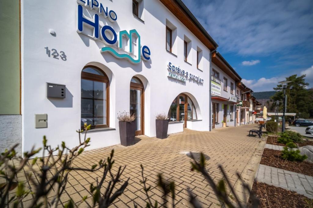Budova, kde se apartmán nachází