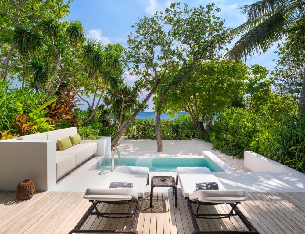 The Westin Maldives Miriandhoo Resort - View 6