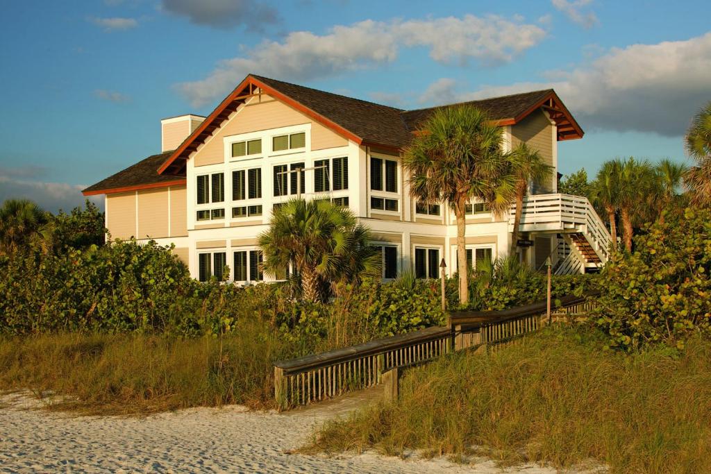 The Ritz-Carlton Naples photo