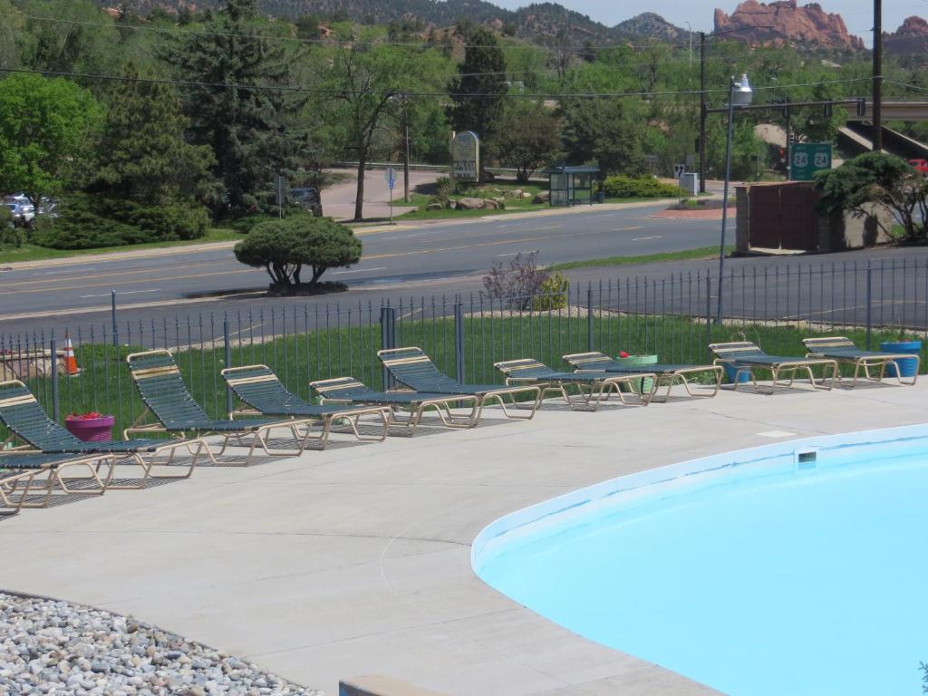 Silver Saddle Motel photo