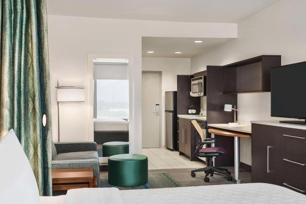 Postel nebo postele na pokoji v ubytování Home2 Suites by Hilton Lubbock
