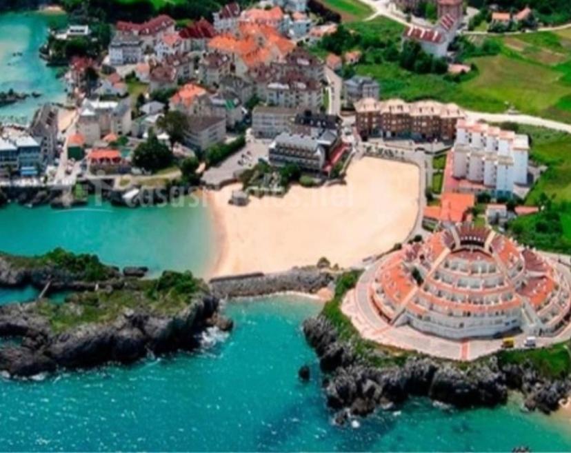 Isla Playa Casa Cristina - Housity