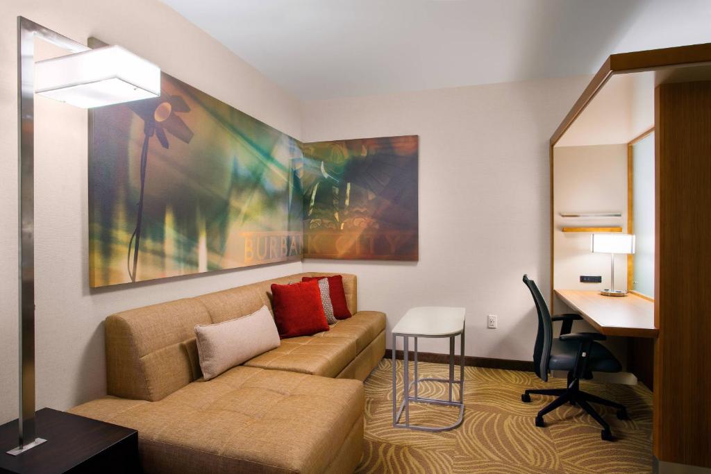 SpringHill Suites by Marriott Los Angeles Burbank/Downtown - Estudio De Rey