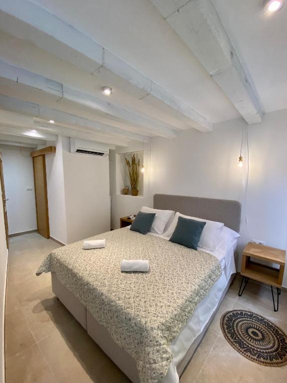 Postel nebo postele na pokoji v ubytování House Malena - Rooms