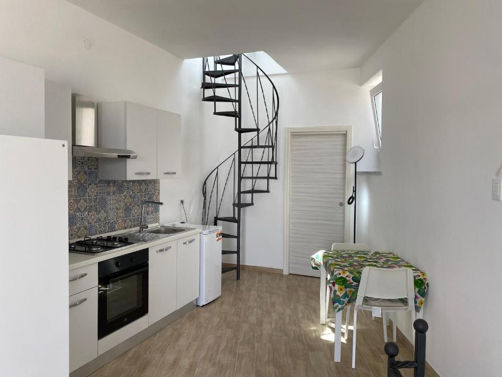 A kitchen or kitchenette at La fortezza