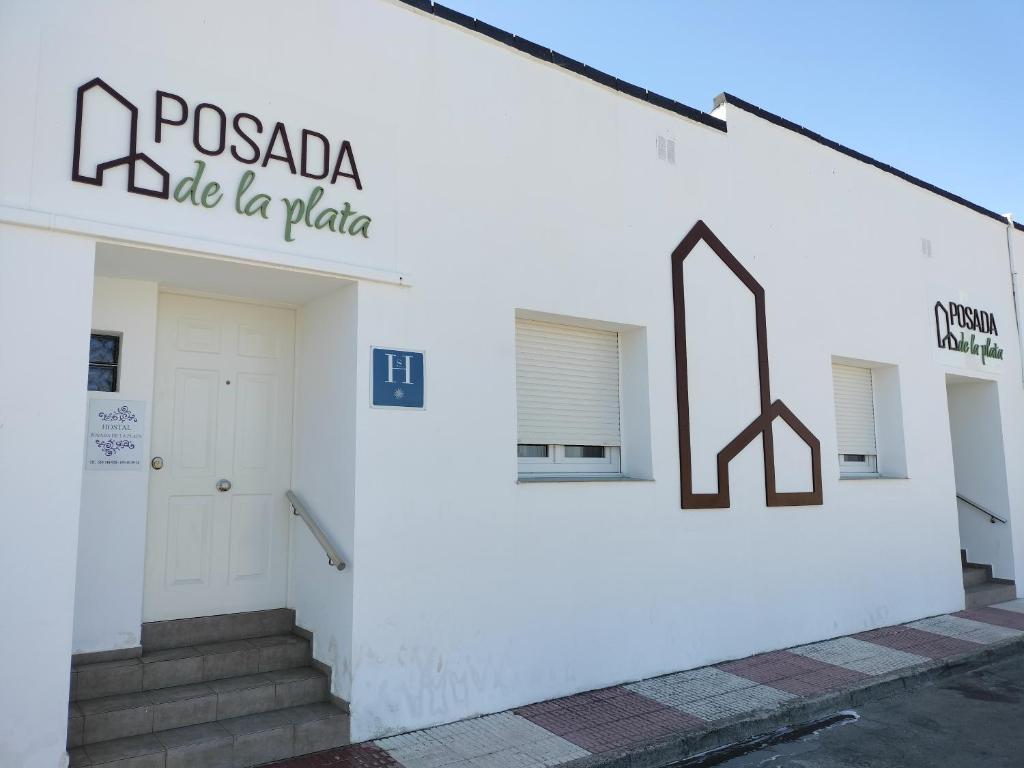 Certificado, premio, señal o documento que está expuesto en Posada de la plata