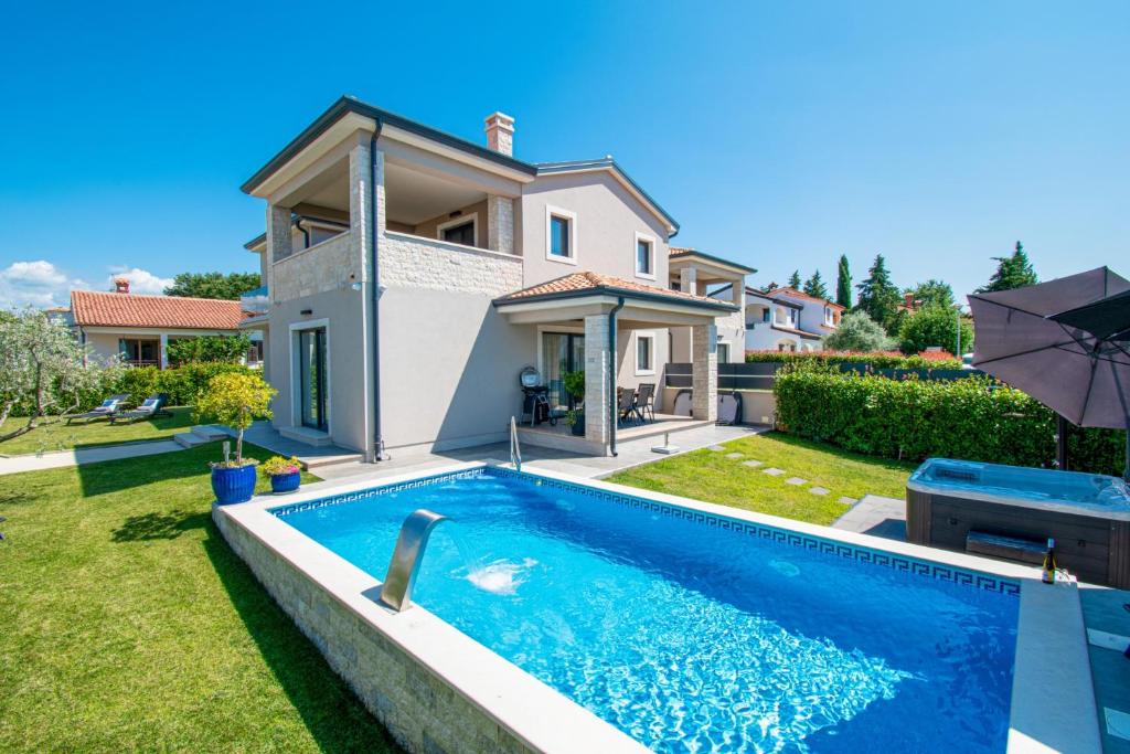 Bazén v ubytování Villa Spa 1 in Porec,Istrien - Istrabook nebo v jeho okolí