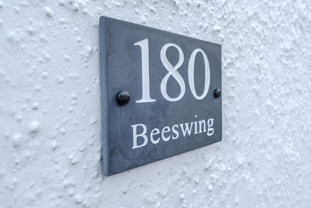 Beeswing, a Victorian Gem in Biggar - Two-Bedroom House