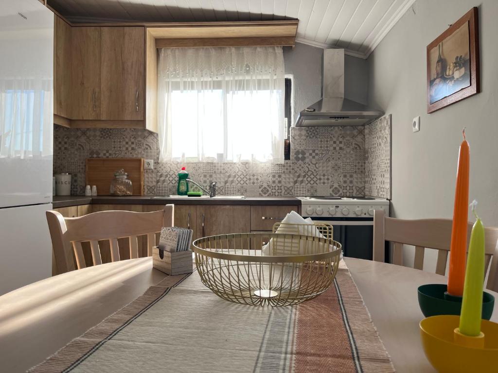 Kuchyň nebo kuchyňský kout v ubytování Kostoulashouse
