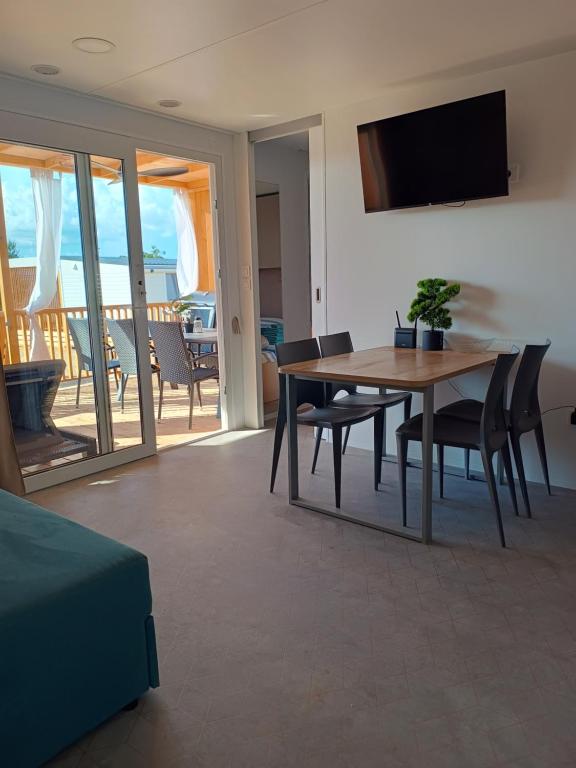 TV o dispositivi per l'intrattenimento presso Mobile Home Drage