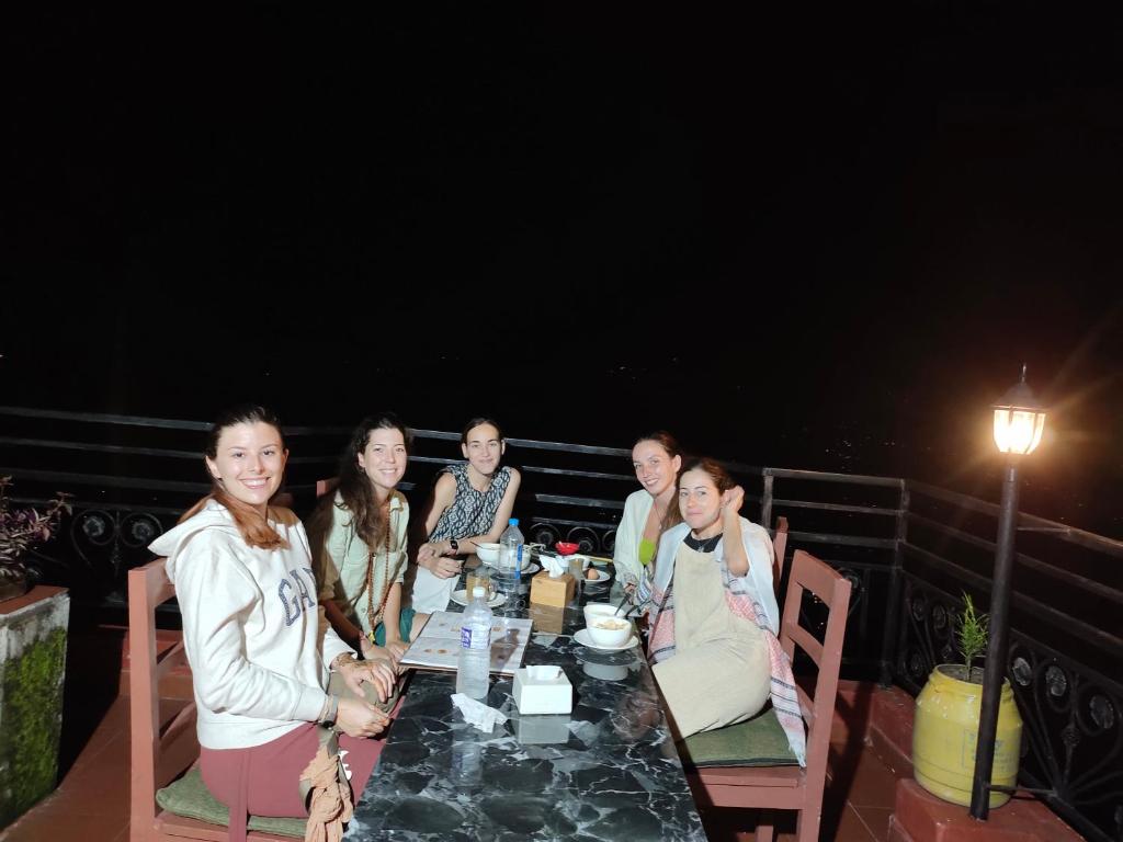 Ospiti di Hotel High Ground Inn Sarangkot