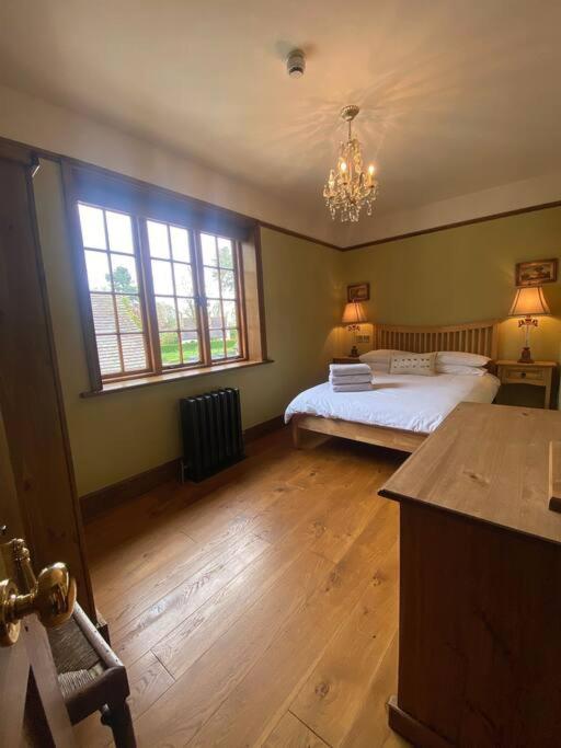 3 Bed Apartment Sleeps 6 Country House in Warwick - Appartamento Con 3 Camere Da Letto