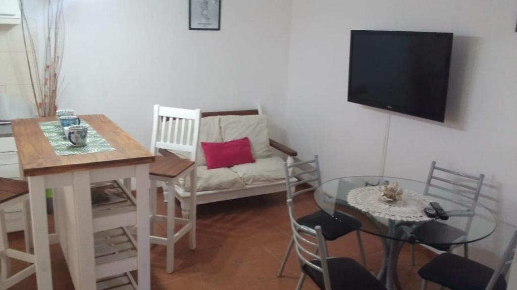 Complejo Kalifornia - One-Bedroom Apartment