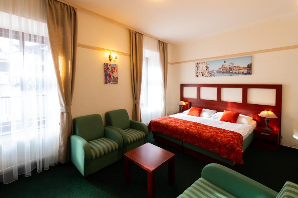 Vivaldi Apartments - 3