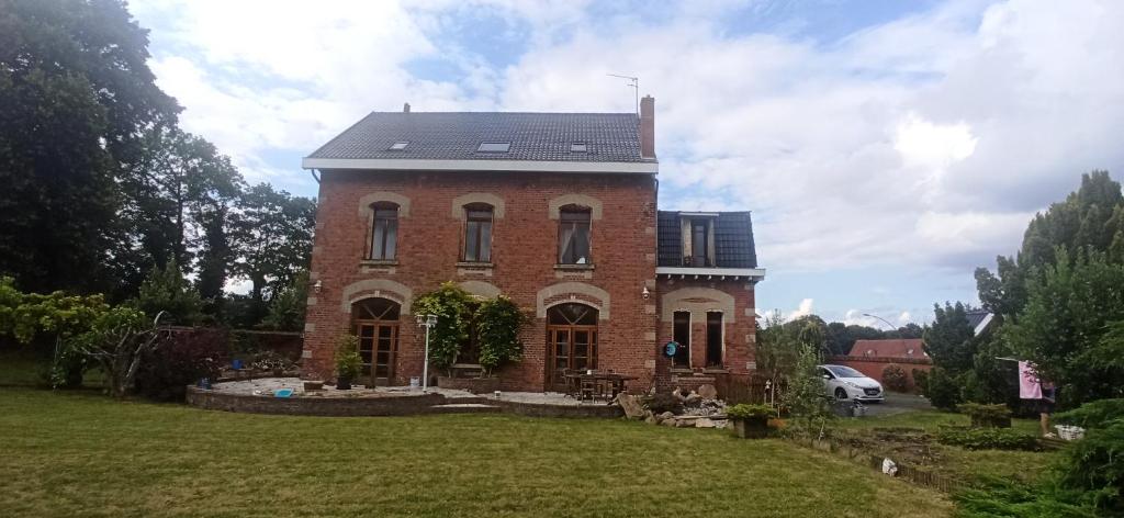 2 Boulevard De La Plaine 62160 Grenay