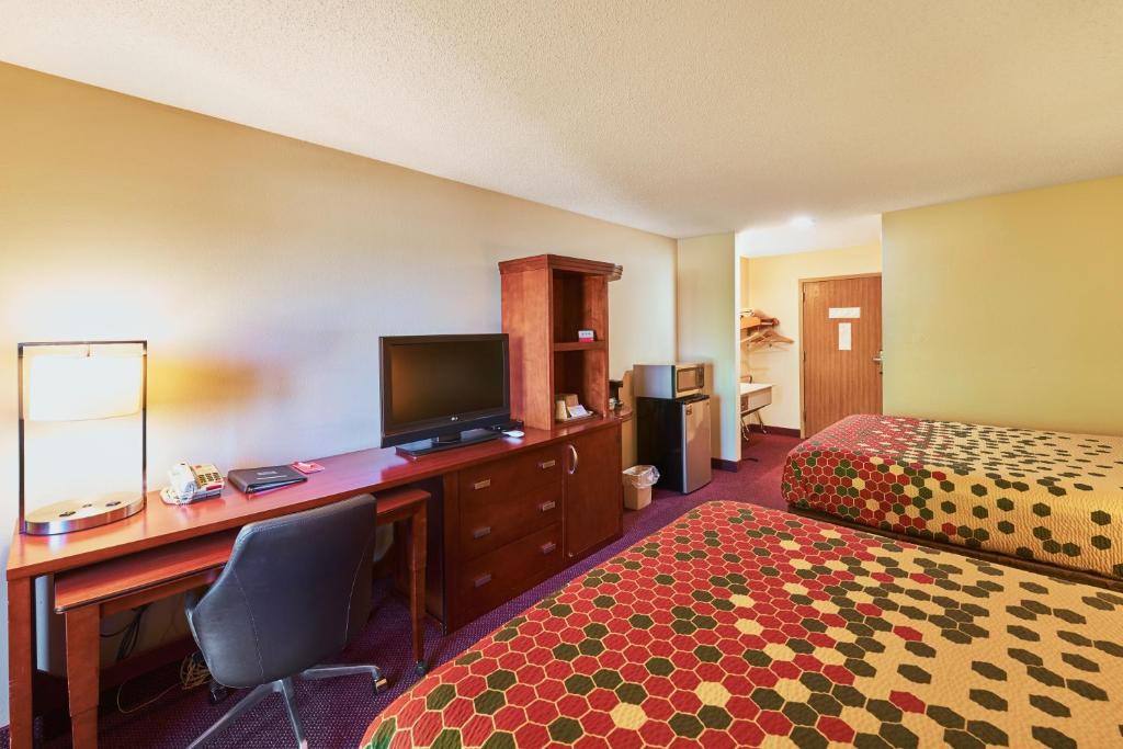 Econo Lodge - 皇后区有两张大号床 - 不吸烟