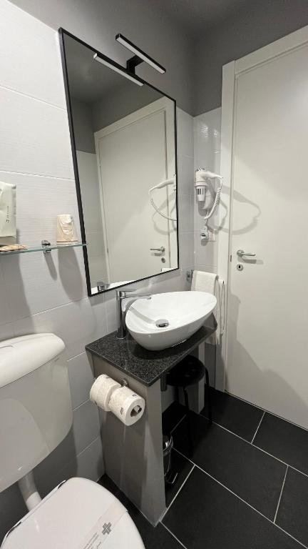 Koupelna v ubytování Borgo Yporegia