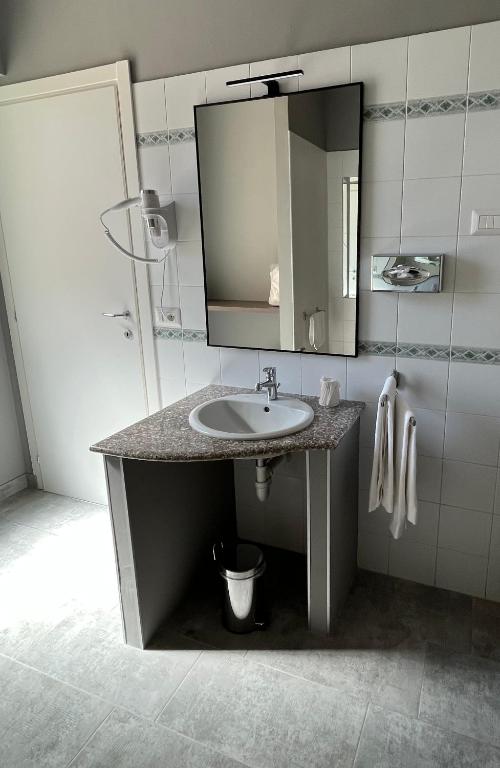 Fotografie z fotogalerie ubytování Borgo Yporegia v destinaci Ivrea