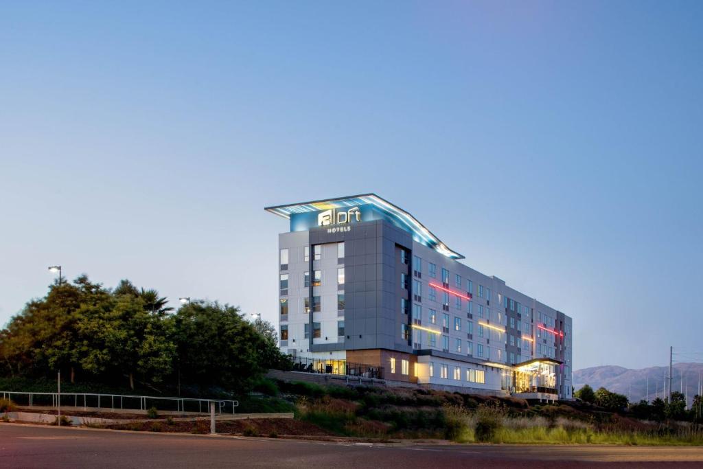 Aloft by Marriott Santa Clara photo